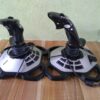 2 joysticks professionnels LOGITECH